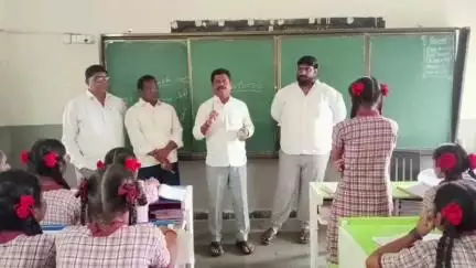 ములుగు: మదనపల్లి, జగ్గన్నపేటలో హాస్టళ్లను ఆకస్మిక తనిఖీ చేసిన జిల్లా గ్రంథాలయ సంస్థ చైర్మన్ బానోత్ రవిచందర్