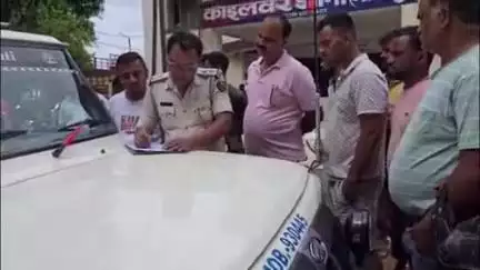 कोईलवर: सोनधट्टा गांव निवासी अंकु पांडे की सकड़ी में सड़क दुर्घटना में घायल होने के बाद पटना में इलाज के दौरान मौत