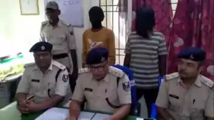 राजगीर: कृष्ण पुरी मोहल्ला और नई पोखर से 561 लीटर विदेशी शराब बरामद, पुलिस ने दो कारोबारियों को किया गिरफ्तार