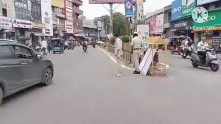 भिवानी: भिवानी में ट्रैफिक पुलिस का विशेष अभियान, लोगों को नियमों के प्रति किया जागरूक