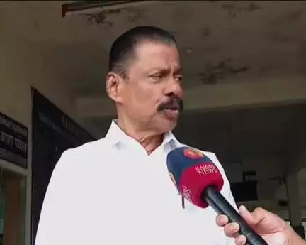 കണ്ണൂർ: ഹൈക്കോടതി വിധി ഗവർണ്ണർക്ക് കനത്ത തിരിച്ചടിയാണെന്ന് സിപിഎം നേതാവ് എം വി ഗോവിന്ദൻ KSRTC പരിസരത്ത്  പറഞ്ഞു
