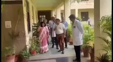जोधपुर: जालोरी गेट स्थित राजकीय नर्सिंग महाविद्यालय का निरीक्षण हेल्थ सेक्रेट्री गायत्री राठौर ने किया