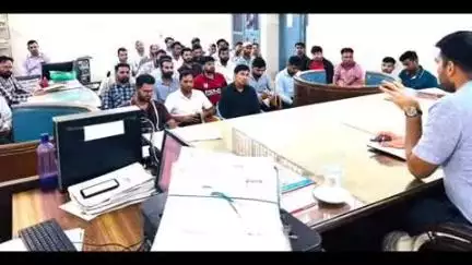 कैथल: SDM कैप्टन प्रमेश सिंह का आदेश: गांवों में न हो अवैध कब्जा,अजीमगढ़ के ग्राम सचिव को नोटिस जारी