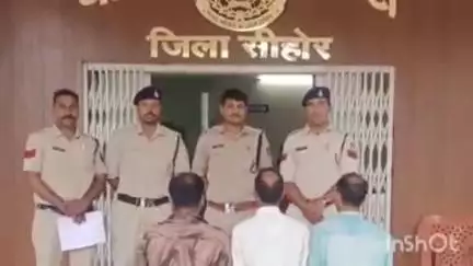आष्टा: आष्टा पुलिस ने ज़मीन विवाद में हत्या के प्रयास के 3 आरोपियों को 24 घंटे में किया गिरफ्तार, हथियार बरामद