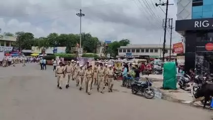 मंदसौर: पुलिस लाइन से एसपी के नेतृत्व में नशे के विरुद्ध निकाली गई जागरूकता रैली, बड़ी संख्या में पुलिसकर्मी रहे मौजूद