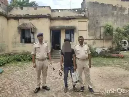 मदनपुर: पिरथु गांव से पुलिस ने अपहरण मामले में प्राथमिकी अभियुक्त को गिरफ्तार कर जेल भेजा
