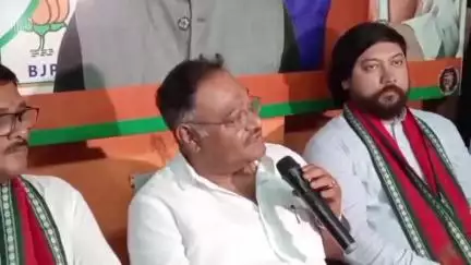 কোচবিহার ১: পৃথিবীর কোন শক্তি নেই চতুর্থবারের জন্য পশ্চিমবঙ্গে মমতা ব্যানার্জিকে ফিরিয়ে আনে, কোচবিহারে বললেন বিজেপি রাজ্য সভাপতি
