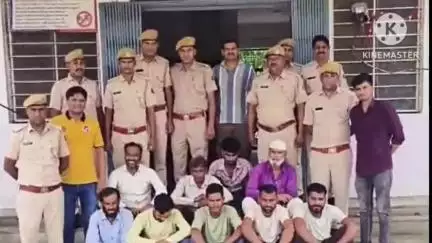 बकानी: बकानी थाना पुलिस ने बकानी क्षेत्र से वांछित एक स्थाई वारंटी सहित 8 अन्य वारंटियों को किया गिरफ्तार