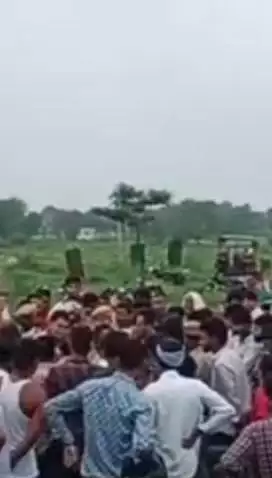 आमेर: मनोहरपुर दोसा हाईवे के रतनपुरा स्टैंड पर दर्दनाक हादसा, महिला की मौके पर मौत, दो अन्य का उपचार जारी