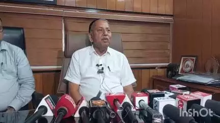 હિંમતનગર: સાબરડેરી ખાતે થયેલ ઘર્ષણ મામલો:સાબરડેરીના ચેરમેન શામળભાઈ પટેલે આપી પ્રતિક્રિયા.