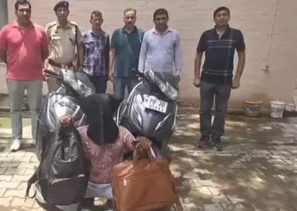 पंचकूला: क्राइम ब्रांच 19 टीम ने सेक्टर 20 आशियाना से एक शातिर चोर को किया गिरफ्तार, 2 लैपटॉप, 2 स्कूटी व अन्य सामान बरामद