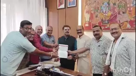 जगदलपुर: कुम्हारपारा के कॉलोनी वासियों ने अवैध कब्जों से त्रस्त होकर महापौर से गुहार लगाई, महापौर ने 3 दिन में कार्रवाई का आश्वासन दिया