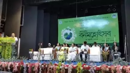 নাকাশিপাড়া: প্রতিনিয়ত গাছ লাগাতে হবে, পড়ুয়াদের সচেতন করতে হবে; কৃষ্ণনগরে বনমহোৎসবের তাৎপর্য নিয়ে বললেন জেলা পরিষদের কর্মাধ্যক্ষ