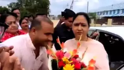 बाबैन: हरियाणा राज्य बाल विकास परिषद की उपाध्यक्ष सुमन सैनी ने बाबैन अनाज मंडी रेस्ट हाउस में लोगों की समस्याएं सुनीं