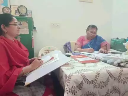 శింగనమల: సింగనమల సిడిపిఓ సెంటర్ ను ఆకస్మికంగా తనిఖీ చేసిన పిడి నాగమణి. రికార్డులను పరిశీలించారు.