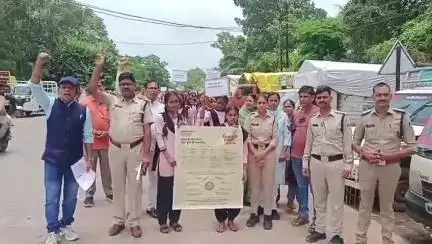 सतवास: मध्य प्रदेश शासन द्वारा 15 से 30 जुलाई तक नशा मुक्ति अभियान, सतवास में बच्चों ने निकाली रैली