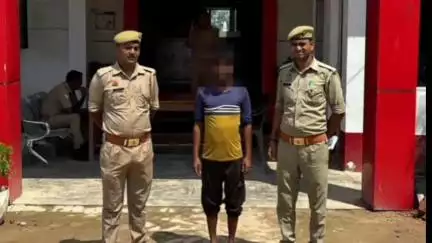 नवाबगंज: जहांगीराबाद नहर पुल के पास से पुलिस ने आत्महत्या के लिए उकसाने के मामले में 1 वांछित अभियुक्त को किया गिरफ्तार