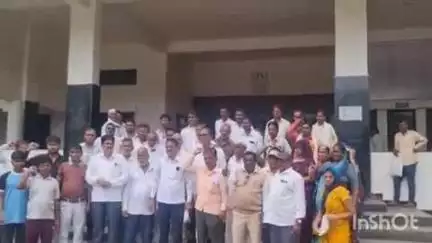 येवला: येवला तहसील कार्यालय भटक्या विमुक्त बांधवाचे आंदोलन