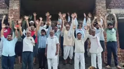 बसवा: मोटुका प्राथमिक स्वास्थ्य केंद्र में पांचवें दिन भी ग्रामीणों के विरोध के चलते निर्माण कार्य बंद, आंदोलन की दी चेतावनी