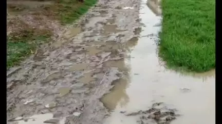 কুমারগঞ্জ: ভৌড় এলাকায় বেহাল রাস্তা, আশ্বাস পঞ্চায়েত প্রধানের #jansamasya