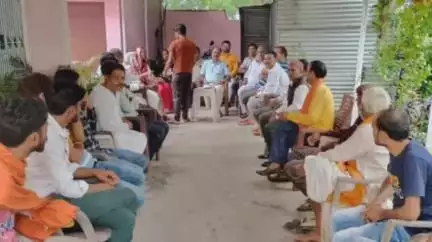 देवसर: देवसर विधायक ने निवास पर लगाया जनता दरबार, सुनीं एक दर्जन से अधिक लोगों की समस्याएँ