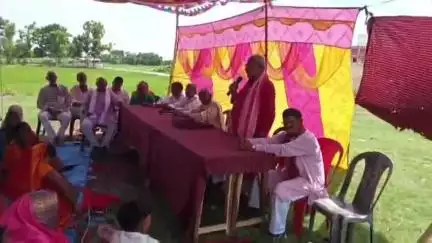 चनपटिया: गोपालपुर में परचाधारियों को कब्जा दिलाने के लिए भूमि अधिकार आंदोलन