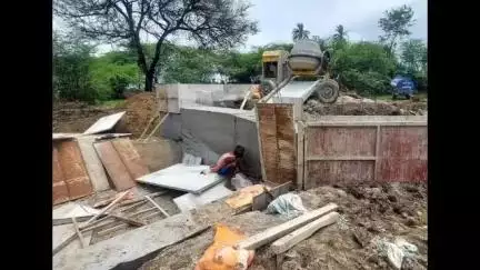 बड़ी सादड़ी: महुआ में निर्माणाधीन एनिकेत से निर्माण सामग्री हुई चोरी, बड़ी सादड़ी थाने में मामला दर्ज