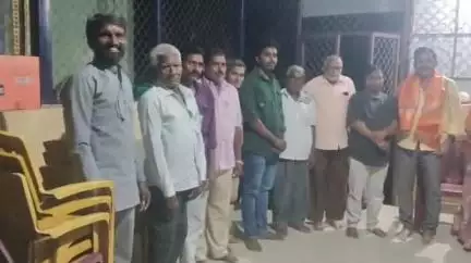 ధర్మారం: ధర్మారంలో మెడిటేషన్ లో అందిస్తున్న సేవలను గుర్తించి గురువులను సన్మానించిన హార్ట్ ఫుల్ నెస్ సంస్థ సభ్యులు