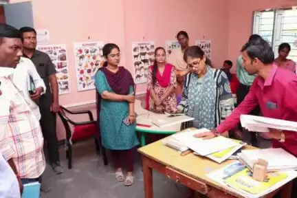 నారాయణపేట్: భవిత కేంద్రంలో పిల్లలకు అన్ని వసతులు కల్పించాలి: కలెక్టర్ సిక్తా పట్నాయక్