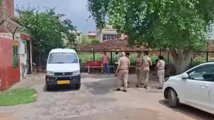 हिसार: ढाणी किशनदत्त में स्पीकर विवाद में किशोर की मौत, परिजनों द्वारा शव न उठाने पर पुलिस करेगी अंतिम संस्कार