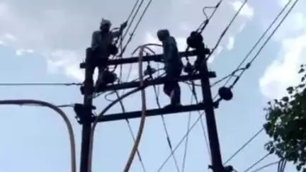 मांगरौल: मांगरोल कस्बे में बुधवार को फीडर संख्या 2 पर मेंटिनेंस कार्य के चलते सुबह 10 से दोपहर 2 बजे तक बिजली रहेगी बंद
