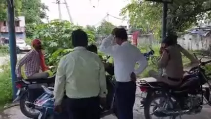 रुद्रपुर: किच्छा के खुर्पिया फॉर्म में युक्ति ने फांसी लगाकर की खुदकुशी, पुलिस ने पोस्टमार्टम के बाद परिजनों को सौंपा शव