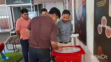 धौलपुर: सूचना जनसंपर्क कार्यालय में जिला कलेक्टर ने विज्ञान संग्रहालय का निरीक्षण किया