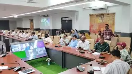 रतलाम नगर: ग्राम राजोटा के लोगों की शिकायत, प्रधानमंत्री ग्राम सड़क योजना में ठेकेदार ने नहीं दी मज़दूरी