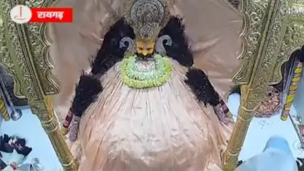 रायगढ़: रायगढ़ के प्रसिद्ध श्याम मंदिर में लाखों की चोरी, गर्भगृह का सीसीटीवी फुटेज आया सामने