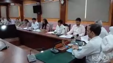 बागेश्वर: ज़िलाधिकारी आशीष भटगांई ने बच्चों को पौष्टिक आहार उपलब्ध कराने के लिए दिए निर्देश