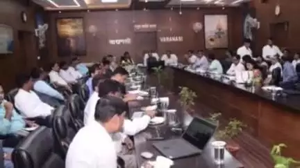 सांस्कृतिक सचिव ने वाराणसी नगर निगम और इंदौर नगर निगम की कार्यप्रणाली की परख की
