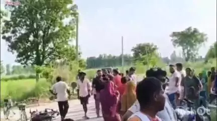 हर्रैया: राष्ट्रीय कृषक इंटर कॉलेज सूदीपुर के पास दो बाइकों की भिड़ंत, दो लोगों की मौत और तीन घायल