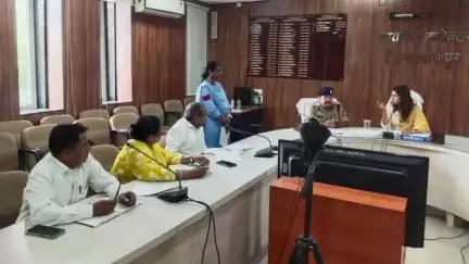 शाजापुर: कलेक्टर और SP की अध्यक्षता में ज़िला स्तरीय अपराध समीक्षा बैठक संपन्न हुई