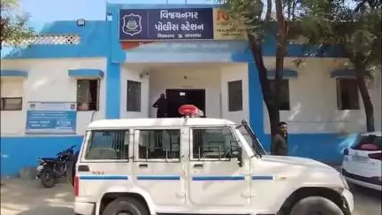 વિજયનગર: ચંદવાસા ગામમાં બાઇક લઈ ગયેલા પુત્રને ઠપકો આપતા પુત્ર એ માતા પિતા બહેનને માર માર્યો