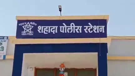 शहादा: डोंगरगाव ग्रामपंचायत हद्दीतील असलोद रस्त्यावर निर्जनस्थळी अवैध केमिकलचा ट्रक पकडला, शहादा पोलिसात गुन्हा दाखल