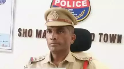 మహబూబాబాద్: ప్రభుత్వ కళాశాల ప్రిన్సిపల్ పై దాడి చేసిన ఇద్దరు విద్యార్థులపై కేసు నమోదు చేసిన సీఐ మహేందర్ రెడ్డి..