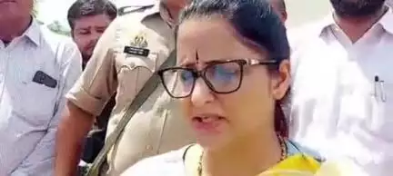 बहराइच: कुत्तों के झुंड द्वारा बच्चे को घायल करने की घटना का डीएम ने लिया संज्ञान, उत्तरदायी अधिकारियों के खिलाफ होगी कार्रवाई