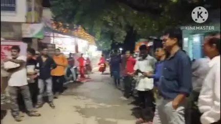 রায়গঞ্জ: উদয়পুরে BJP কার্যকর্তার দোকান ভাঙচুরের বিরুদ্ধে সেই ভাঙা দোকানের সামনেই আন্দোলনে নামলো BJP