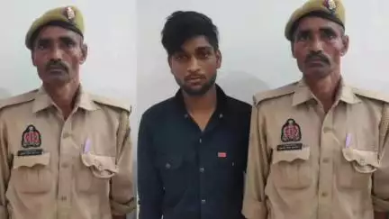 गोवर्धन: राधा कुंड में किशोरी को बहला-फुसलाकर भाग ले जाने वाला गिरफ्तार