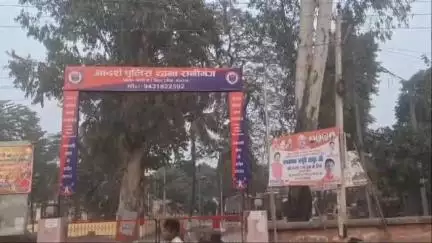 रानीगंज: बस स्टैंड के पास से पुलिस ने दुकान का ताला तोड़ने के प्रयास में एक युवक को किया गिरफ्तार, न्यायालय में किया पेश