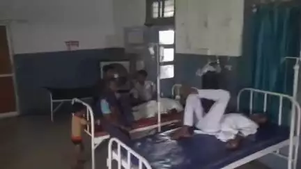 पटेरा: मझगवां के पास अनियंत्रित होकर बाइक सवार गिरा, घायल, इलाज जारी