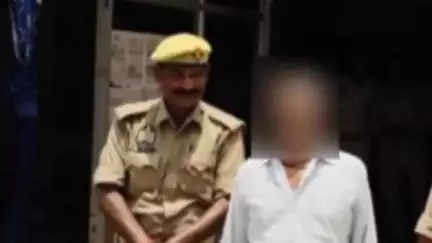 सोरांव: थरवई पुलिस ने कटियाही के पास से दहेज हत्या से संबंधित वांछित अभियुक्त को किया गिरफ्तार