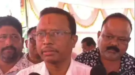 ବଲାଙ୍ଗୀର: ଚନ୍ଦନଭାଟି ପେସ୍କରେ ତୈଳ ଜାତୀୟ ବୀଜ କ୍ରୟର ଶୁଭାରମ୍ଭ କରି ପ୍ରତିକ୍ରିୟା ରଖିଲେ ଅତିରିକ୍ତ ଜିଲ୍ଲାପାଳ