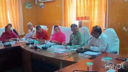 राजसमंद: डिप्टी CM डॉ. प्रेमचंद बैरवा ने राजसमंद कलेक्ट्रेट में समीक्षा बैठक की, बजट घोषणाओं और योजनाओं की प्रगति का लिया जायजा